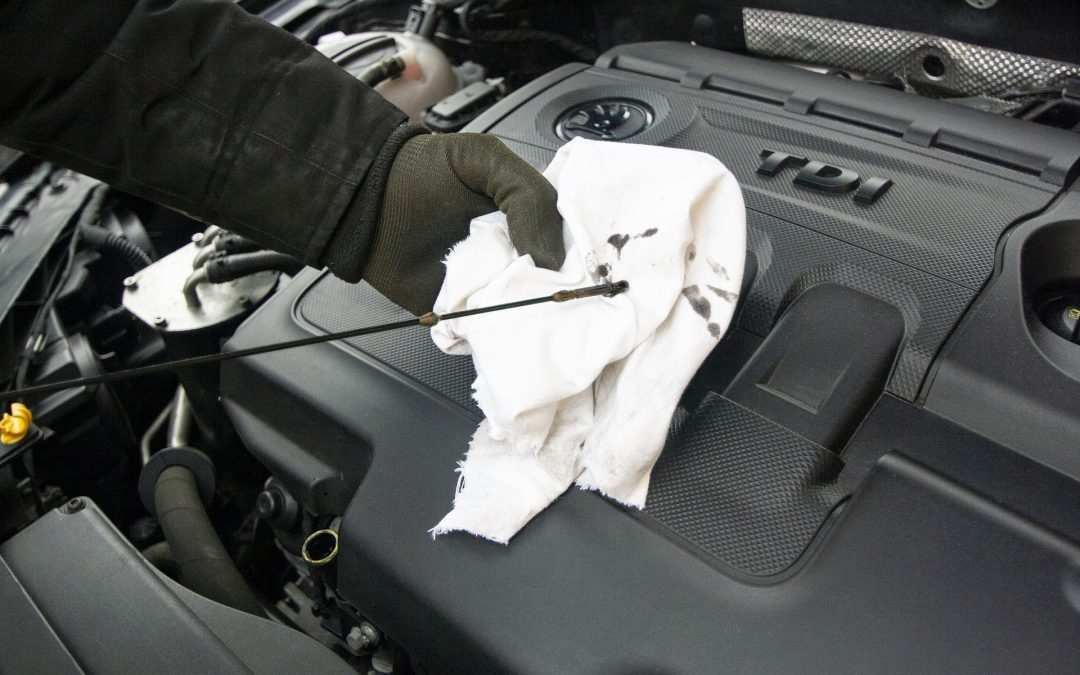 Cómo elegir el aceite de motor adecuado para tu coche