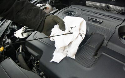 Cómo Elegir el Aceite de Motor Adecuado para tu Coche